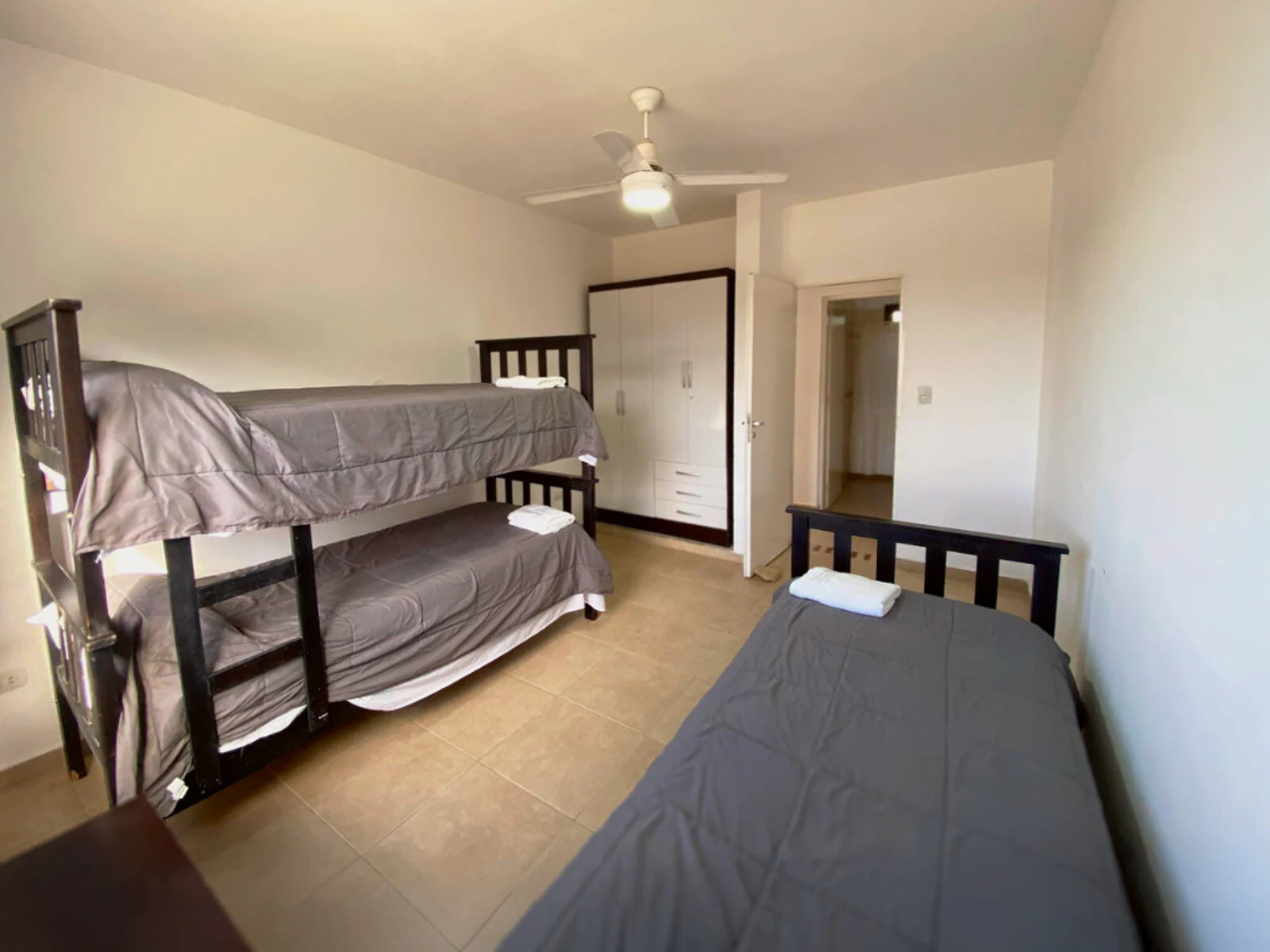 Departamento 2 · Segundo dormitorio · Costa Linda